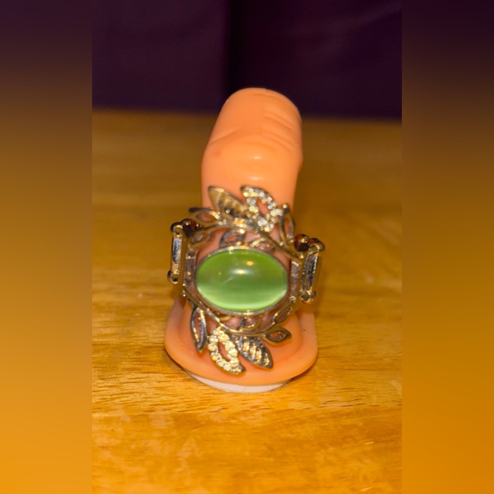 Green vine statement ring